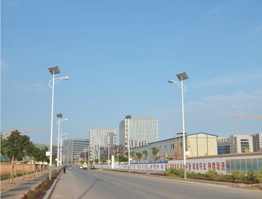 太陽能鋰電路燈